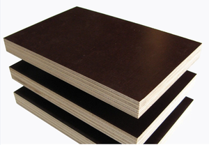 Panneau <span class=keywords><strong>de</strong></span> contreplaqué fait face par film <span class=keywords><strong>de</strong></span> coffrage marin anti-dérapant noir <span class=keywords><strong>de</strong></span> 18mm - Product Image 6