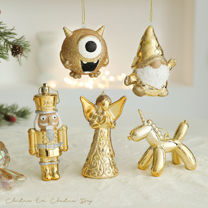 Nouveaux pendentifs en plastique pailleté couleur or, pendentifs <span class=keywords><strong>de</strong></span> dessins animés, décorations suspendues pour arbre <span class=keywords><strong>de</strong></span> Noël et fenêtre - Product Image 1