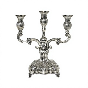 Candélabre en aluminium couleur argent de qualité supérieure à 3 bras pour centres de table, directement du fabricant pour l'artisanat domestique - Product Image 1