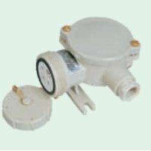 Accesorio de Interruptor y Enchufe de Nailon Marino CZKS109 con Conector Hermético para Hardware Marino - Product Image 2