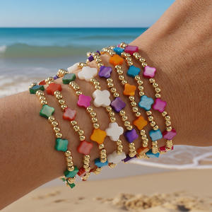 Pulsera Elástica de Cuentas de Concha Natural con Cruz Bohemia Colorida, Trébol de Cuatro Hojas y Cuentas Doradas, Joyería Cristiana - Product Image 1