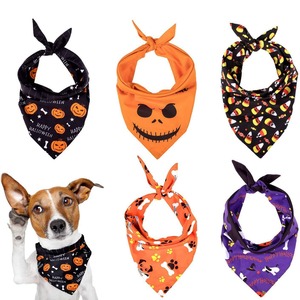 Nouvel Arrivage Personnalisable OEM : Bavette Triangulaire Festive d'Halloween pour Chiens <span class=keywords><strong>et</strong></span> Chats – Accessoires <span class=keywords><strong>et</strong></span> Fournitures pour Animaux de Compagnie - Product Image 1
