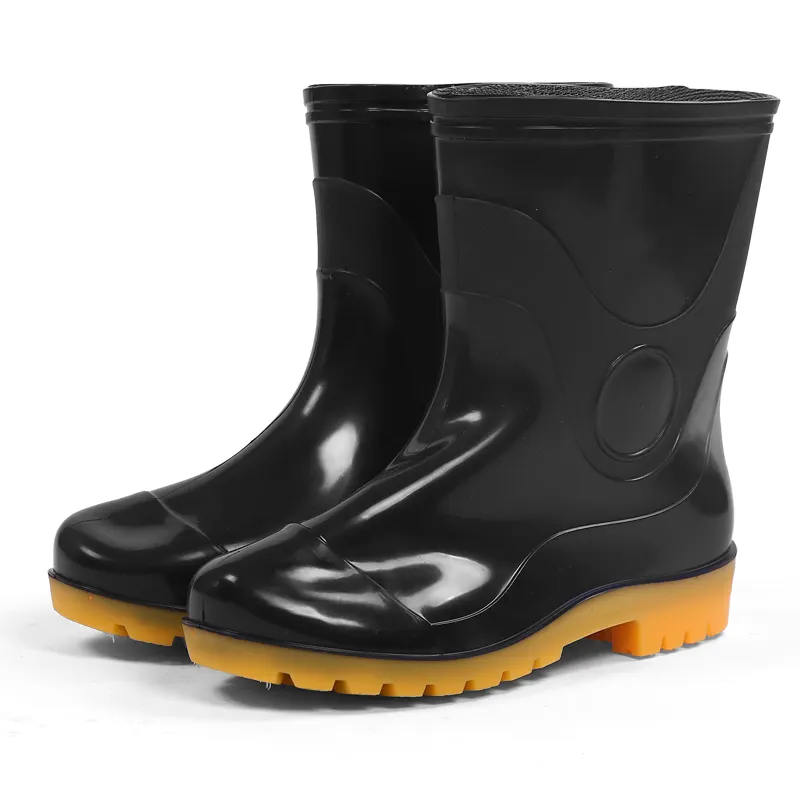 Safety Gumboots Rubber rainboots Cheap PVC Rain Boots with factory price and working rain shoes