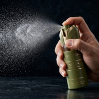 Bruma Capilar con Aroma a Musk de Terciopelo de 100 ml, Diseño Ideal para Regalo, Fragancia para el Cabello para Uso Diario y en la Oficina