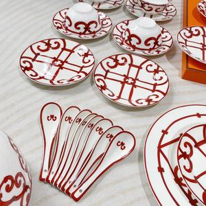 Service de table et assiettes en porcelaine de haute qualité en osier de Chine rouge européen - Product Image 4