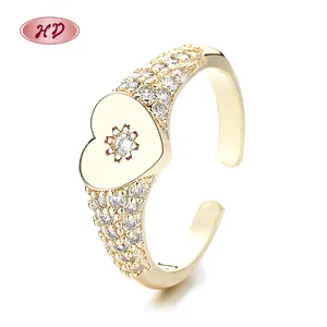 Wholesale Radiant Color Love Dazzling 18k Gold Heart Ring AAA Cubic Zirconia Romance rings jewelry womens