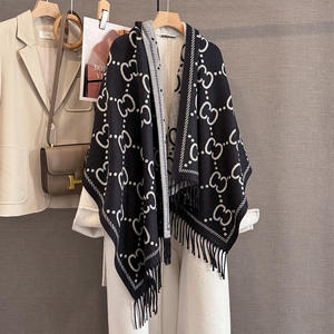 סיטונאי 2026 כפול צעיף חורף מכתב cc מעצב צעיף ארוך עם צעיף חם נשים יצרנית - Product Image 3