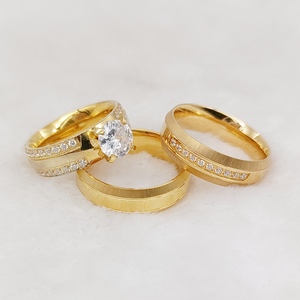 Anelli Nuziali Classici in Acciaio Inossidabile Placcato <span class=keywords><strong>Oro</strong></span> 24K, Set Unico da 3 Pezzi per Uomo e Donna, Anello di Fidanzamento e Coppia - Product Image 2