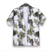 Kemeja Hawaii Motif Tropis Ringan dengan Kain Bernapas dan Lengan Pendek untuk Liburan Musim Panas