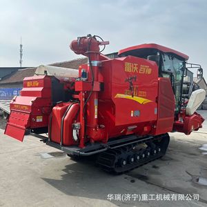Moissonneuse-batteuse Worde RG70 Diamond II 4LZ-7G2A sur chenilles pour céréales, haute productivité - Product Image 3