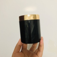 Pot de shampoing noir de 300g, pot de masque facial, pot de sel de bain pour le corps, pot en plastique PET