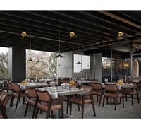 Ensemble de chaises et table en bois massif sur mesure pour restaurant, chaise de salle à manger commerciale moderne, table et fauteuil en bois de qualité pour café