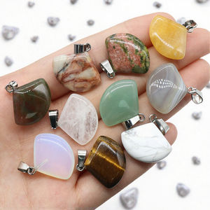 Collar Clásico Unisex con Colgante de Bola Pequeña de Ágata de Colores Mezclados, Cristal de Estrás y Baño de Plata - Product Image 2