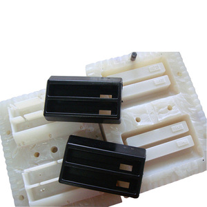 Piezas de Plástico Personalizadas, Molde de Silicona, Procesamiento de Materiales PC y PS, Alta Precisión, Producción Rápida, Prototipos Hechos a Mano, STL, IGES, XTACAD - Product Image 1