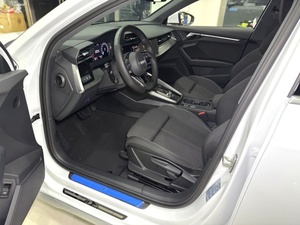 Voitures d'occasion Audi <span class=keywords><strong>A3</strong></span> Sportback 1.4 TFSI 35 Attraction Fabriqué en Chine Pas d'accidents Peinture d'origine Vente chaude Voiture à essence Pas cher - Product Image 5