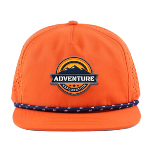 Casquette Snapback non structurée à 5 panneaux, imperméable et respirante, en nylon, style sportif, pour le voyage en extérieur, avec logo en caoutchouc et visière plate - Product Image 2