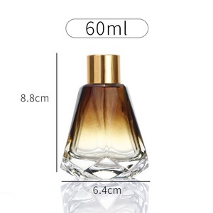 Hot Sale Sechs Eck winkel Vielzahl von Duft Stahl Flash 60 ml Reed Diffusor Flasche - Product Image 2