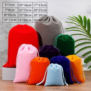Sac de rangement pour bijoux en velours exquis avec logo personnalisé, petite pochette à cordon recyclable pour l'emballage des bagues et des boucles d'oreilles - Product Image 2