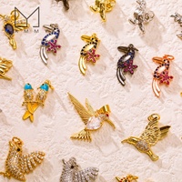 Breloques en laiton plaqué or 18 carats Yammy YYS151 en forme d'oiseaux et d'animaux pour la fabrication de bijoux, pendentifs et breloques personnalisés DIY tendance