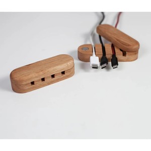 Organisateur de câbles magnétique pour bureau, accessoire technologique fait à la main, gestion des câbles de bureau, support de câbles - Product Image 2