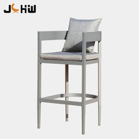 Ensemble de table et chaises de bar extérieur en aluminium moderne et durable pour restaurant, café, hôtel, villa, plage, patio