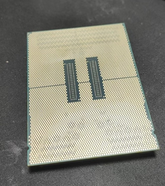 NEW Arrival Original ES High Performance Xeon Gold 6438Y+ 6538Y+ 6542 32C/64T 2.2GHZ Enterprise DDR5 Server Data Center CPU