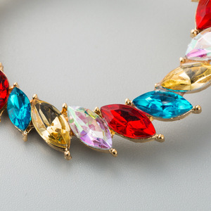 Gioielli di moda di tendenza luccicanti <span class=keywords><strong>orecchini</strong></span> a cerchio di strass per le donne <span class=keywords><strong>grandi</strong></span> eleganti cristallo di lusso placcato in lega di zinco - Product Image 5