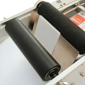 Máquina Etiquetadora Semiautomática para Botellas y Latas Redondas, Controlada por PLC, Velocidad de Etiquetado 25-50 piezas/min, Empaquetado de Alimentos y Bebidas - Product Image 5