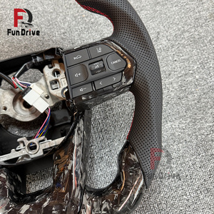 Volante de Cuero con Fibra de Carbono 3D de Bajo <span class=keywords><strong>Precio</strong></span> Directo de Fábrica, Mejora para <span class=keywords><strong>Toyota</strong></span> Hilux, Fortuner, Land Cruiser, <span class=keywords><strong>GR</strong></span>, <span class=keywords><strong>Toyota</strong></span> Previa - Product Image 2