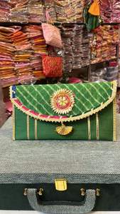 Bolso de mano bordado hecho a mano para mujer, bolso Potli, bolsa con cordón, recuerdo de boda indio, regalo de devolución, invitados, señora elegante - Product Image 2