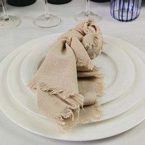 Serviette en coton et lin naturel avec bords effilochés faits à la main, <span class=keywords><strong>beige</strong></span>, texture artisanale, pour mariage, hôtel, restaurant, salle à manger - Product Image 4