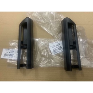 Cubierta de la guía del asiento trasero BMW F18 F02, negra, izquierda/derecha, 52207340353 52207340354, embellecedor de plástico - Product Image 1