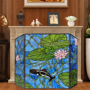 Écran de cheminée Tiffany en verre artistique décoratif, style campagnard européen, motif lotus et poissons, soudé à la feuille d'étain, 40''*28'' - Product Image 3