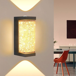 Lampada da parete a LED in cristallo, moderna e semplice, a doppia testa, con illuminazione verso l'alto e verso il basso, per camera da letto, soggiorno, balcone, lampada decorativa a LED. - Product Image 3