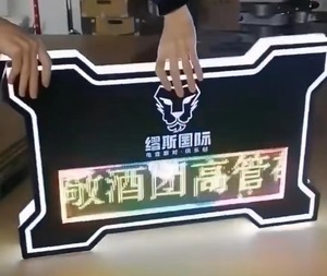 Xách tay đầy đủ màu sắc <span class=keywords><strong>LED</strong></span> dấu hiệu tùy chỉnh mã vạch tay đăng quảng cáo video liên tục DC điện áp từ xa lập trình pantalla - Product Image 5