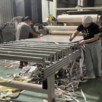 Panneau en charbon de bambou moderne pour la décoration intérieure, film PVC texturé bois, panneau WPC, panneau en bambou pour la décoration murale de bureau et de maison