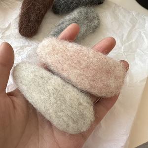 กิ๊บติดผมทำมือผ้าพลัฌผสมโลหะผสมสำหรับเด็กผู้หญิงและผู้หญิง แฟชั่นกิ๊บติดผมข้างสำหรับปาร์ตี้ - Product Image 2