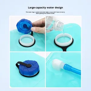 Sac d'eau pliable portable 2L pour le cyclisme, le trekking et la randonnée en montagne, bleu - Product Image 4