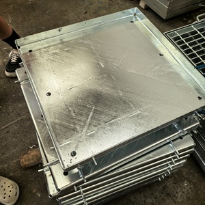 แผ่นเหล็กคาร์บอนแบบมีรู สำหรับงานกลางแจ้ง ป้องกันการกัดกร่อน ดีไซน์อุตสาหกรรม รับประกัน 5 ปี - Product Image 4