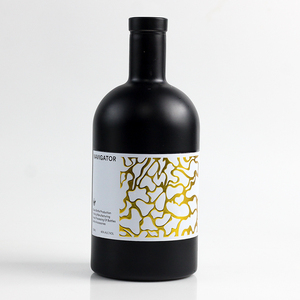 Botella de vidrio en aerosol con pintura negra para Vodka <span class=keywords><strong>Gin</strong></span> Rum Tequila Whisky Brandy Licor con estampado en caliente - Product Image 3