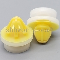 100 pièces/sac, clip en plastique pour GM, Land Rover, Renault 93176656, 4414720, DYC101420, 7703077368*