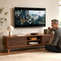 Mueble para TV de Madera de Nogal Estilo Moderno de Mediados de Siglo, Consola Multimedia con Puertas Corredizas, Estantes Abiertos, Patas Cónicas, Compatible con TV de 65 Pulgadas, OEM ODM
