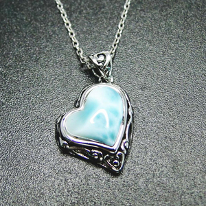 Joyería de Plata de Ley 925, Colgante de Corazón con Larimar Azul Natural - Product Image 2