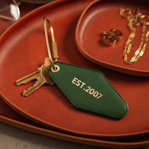 Portachiavi di Lusso Personalizzati <span class=keywords><strong>per</strong></span> Auto, Monogramma in Pelle PU, Portachiavi Promozionali <span class=keywords><strong>per</strong></span> Hotel alla Moda - Product Image 2
