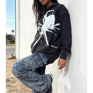 Sudadera con Capucha Unisex Personalizada con Estampado de Araña Negra, Algodón French Terry, Estilo Urbano, Gótico, Punk, Moda de Halloween - Product Image 3
