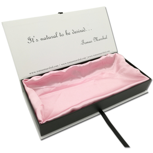 Caja de Regalo Rígida Blanca Personalizada con Tapa Abatible, Diseño de Empaque para Lencería - Product Image 1