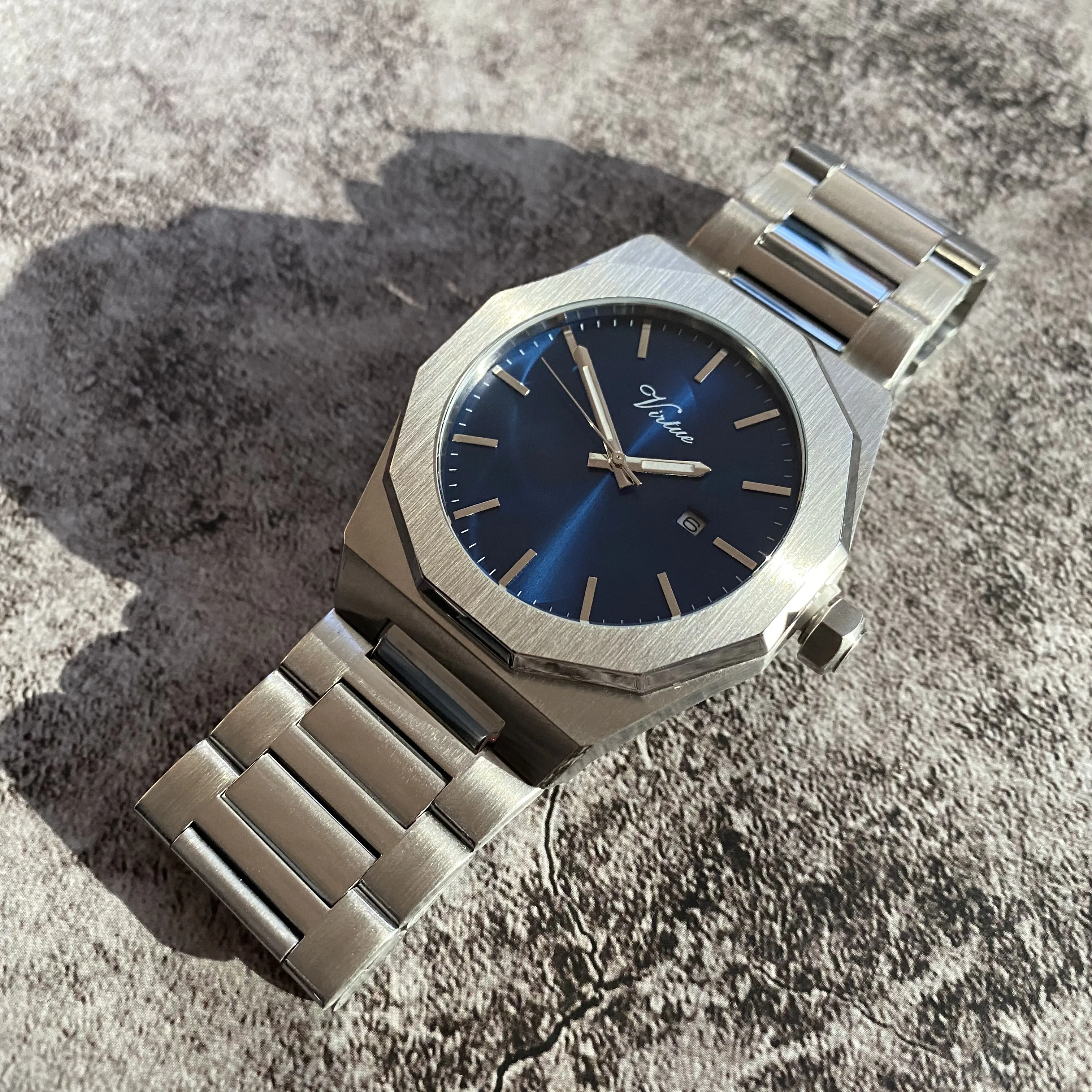 2021 Mannen Quartz Horloge Roestvrij Staal Waterdicht Gouden Horloge Met Aangepaste Logo Horloges