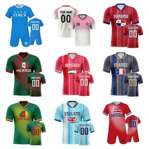 Meistverkauftes Fußballtrikot zum Fabrikpreis Herren Fußballtrikot Team-Trainingsuniform Fußballbekleidung - Product Image 1