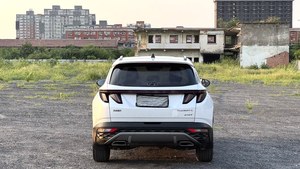 Hyundai <span class=keywords><strong>Tucson</strong></span> L SUV Usado, Volante a la Izquierda, Techo Solar Panorámico, Bajo Kilometraje, Asientos Calefactables, Estado Original - Product Image 5