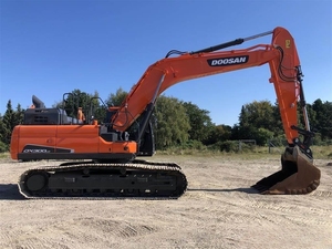 Excavateur Doosan DX300 30 tonnes d'occasion à vendre Excavateur sur chenilles de bonne qualité au design original avec composants centraux PLC pour pompe à moteur - Product Image 2